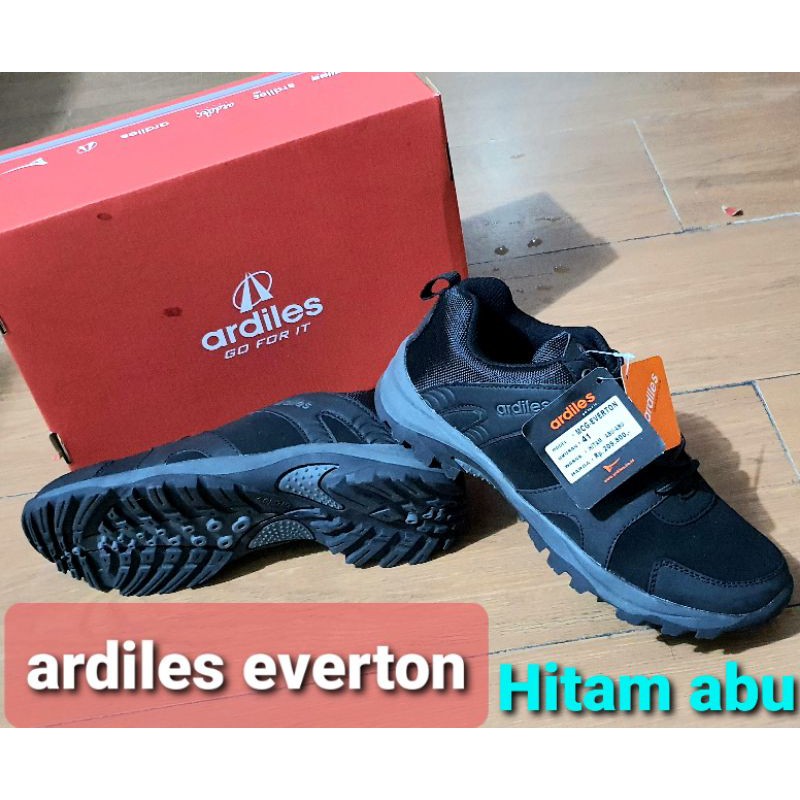 Ardiles Everton ZEONIC รองเท้าภูเขา umbreon ขนาด 39-44 สําหรับเดินป่าปีนเขา Extreme MedanWeight