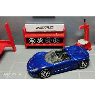 Porsche 918 Spyder by majorette