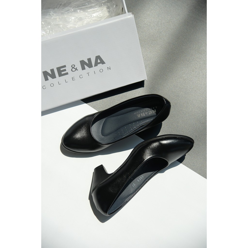 รองเท้าเเฟชั่นผู้หญิงเเบบคัชชูทำงานส้นปานกลาง No. 2915 Black NE&amp;NA Collection Shoes