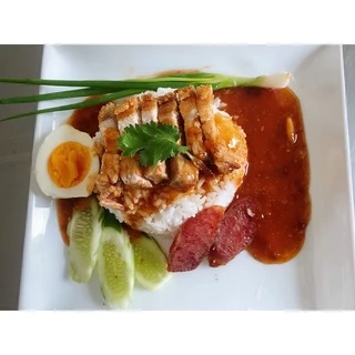 หัวเชื้อน้ำปรุงน้ำราดข้าวหมูแดง ข้าวหมูกรอบสำเร็จรูปทำได้ 30 จาน อร่อยง่ายทำขายได้โดยโรงเรียนสอนทำอาหารบ้านอาจารย์ลักษณ์