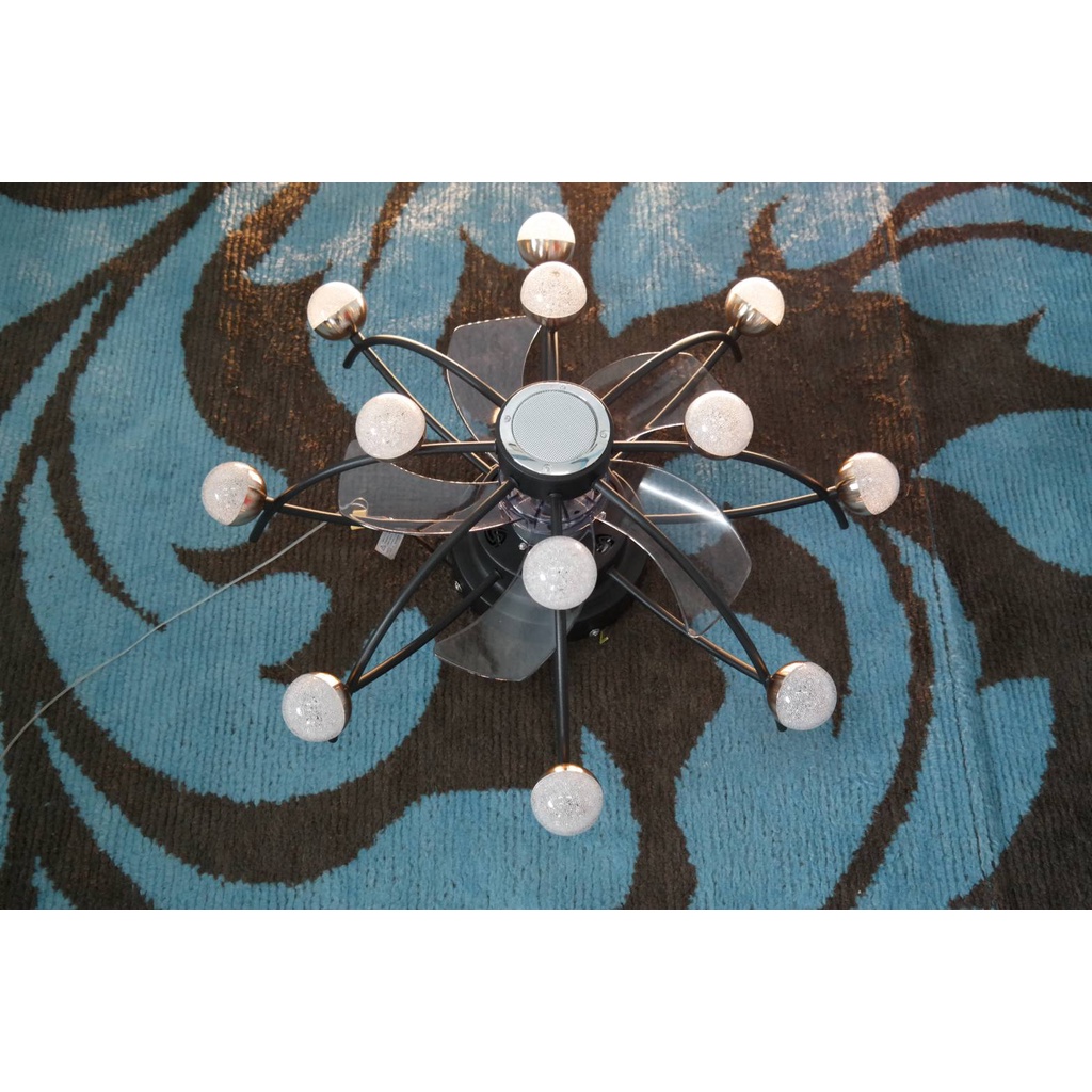 โคมไฟ พัดลม LED 9215