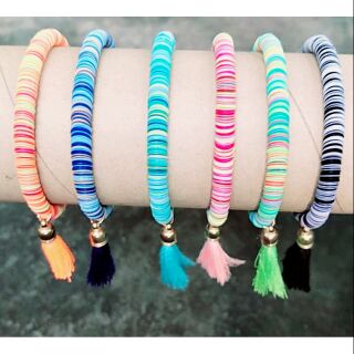 💖กำไลข้อมือแฟนซี สีสันสดใส🌈 ประดับพู่ตุ้งติ้ง🌀