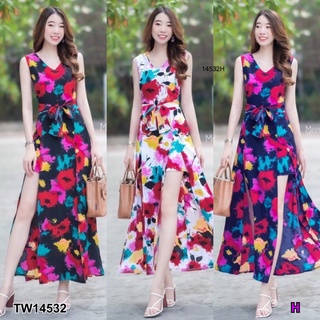 TW14532 จั๊มสูทสั้น คอวี แขนกุด ดีเทลผ่าด้านหน้า กางเกงขาสั้นด้านใน