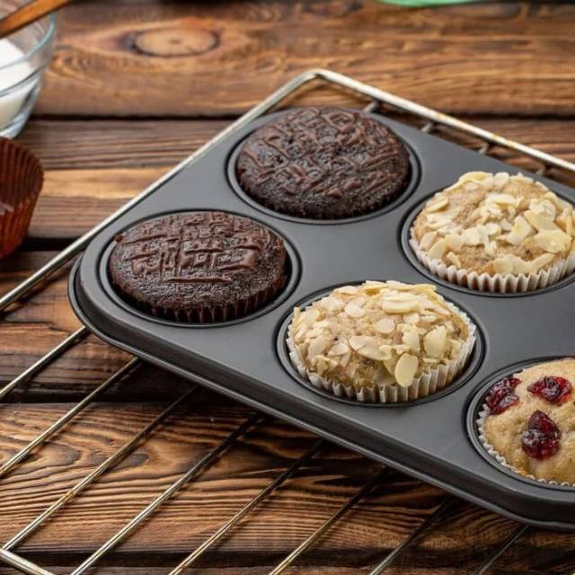 6 รู MUFFIN TIN*****