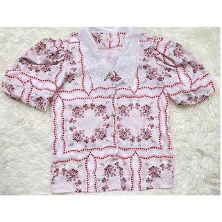 เสื้อลายดอกแขนจั้มกระดุมหน้า