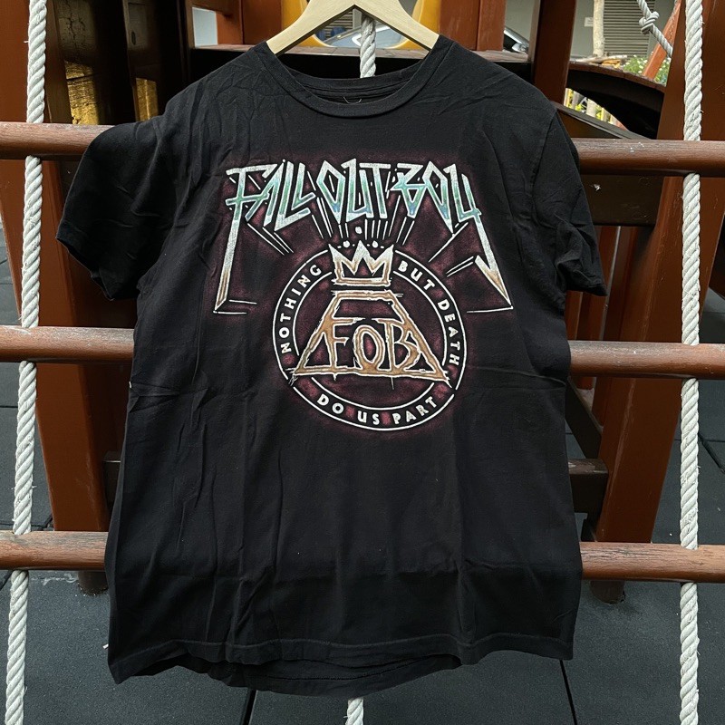 เสื้อวง Fall out Boy -เสื้อวงป๊อปพังก์ฝั่งอเมริกา ลิขสิทธิ์แท้ มือสอง