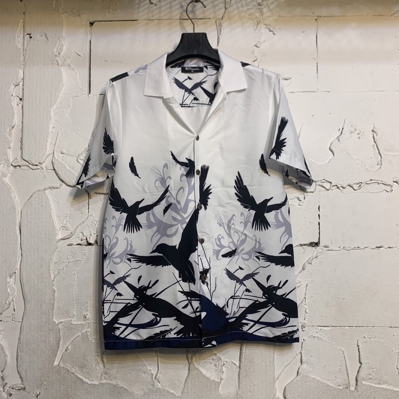 เสื้อเชิ้ตฮาวายลายนกบิน M-4Xl ไหมอิตาลี ไม่ร้อน ไม่ยับ เสื้อฮาวายราคาถูก ใส่ได้ชายหญิงเสื้อฮาวายวินเทจ