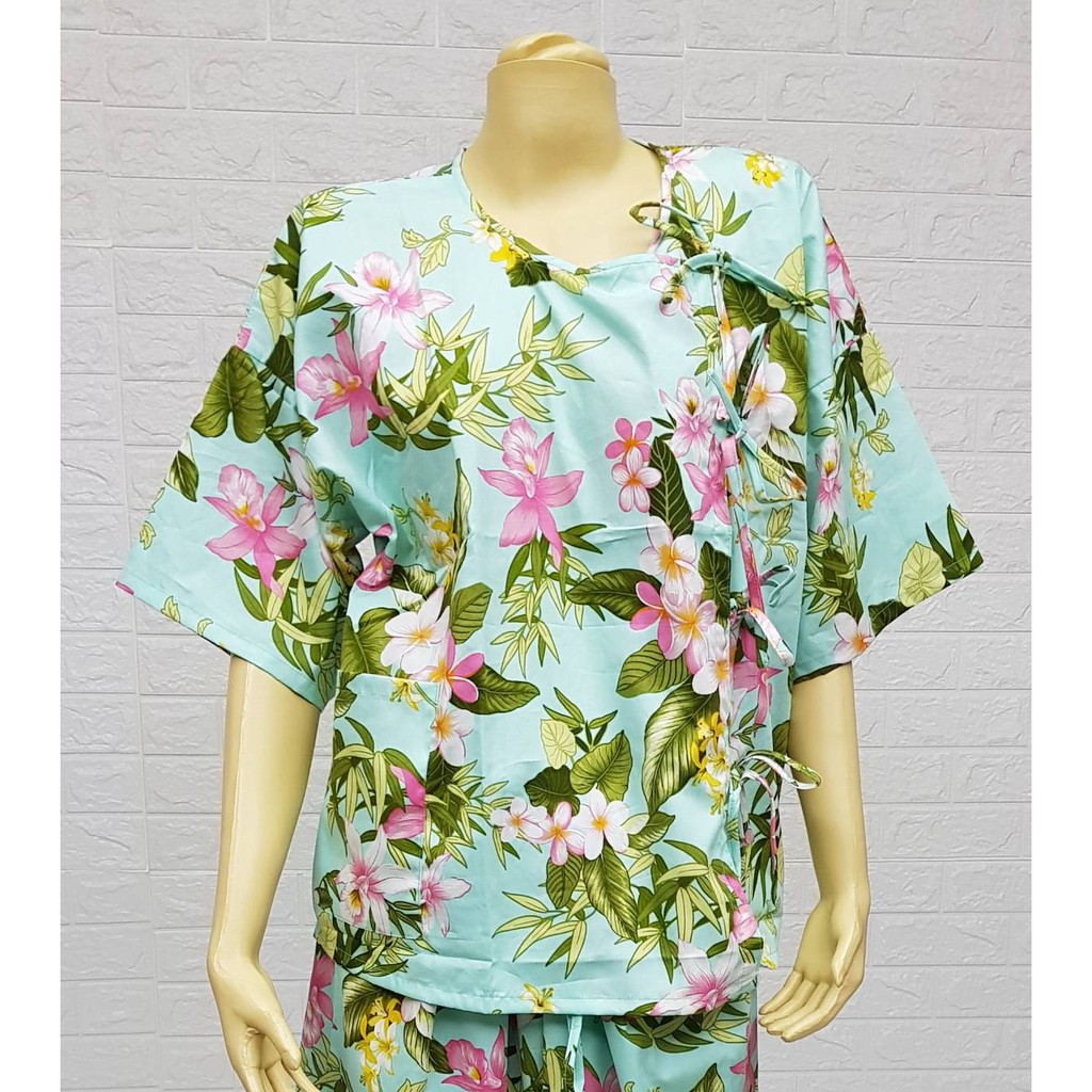 เสื้อผู้ป่วย เสื้อคนไข้ คอกลม (ลายใหม่) S M L XL ผ้าฝ้าย 100% ซับน้ำดี นิ่ม Made in Thailand