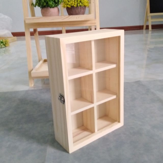 กล่องไม้ฝาอะคิลิคกั้น6ช่อง​ กล่องใส่ของ