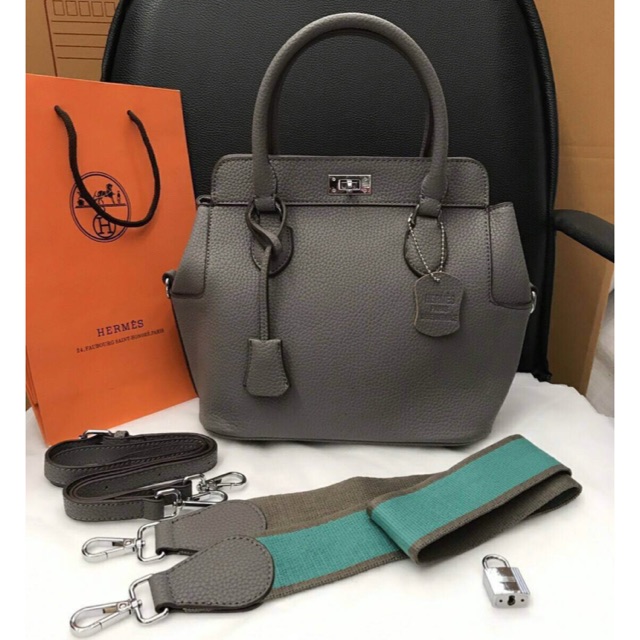 Hermes Toolbox  อะไหล่เงิน ทำทรงได้2ทรง ได้สาย 2 เส้น🌸🌸💕