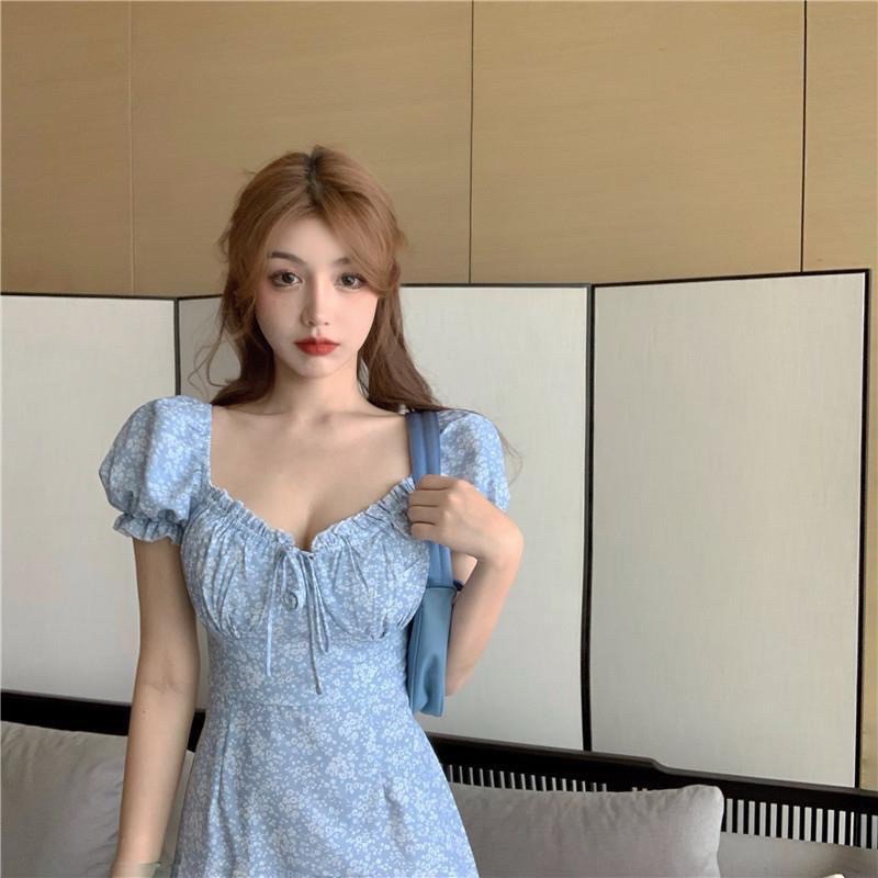 Sweet 🍒ชุดประโปรง 🍒สายคาเฟ่ สาวหวาน เดรสดอกไม้สีฟ้า หน้าอกหูรูดผูก แขนพองตุ๊กตา รุ่น 6637