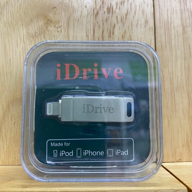 iDrive แฟลชไดรฟ์เก็บข้อมูลสำหรับ iPhone/ iPad USB3.0 มือ2สภาพ100%