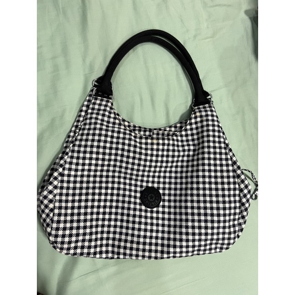 ส่งต่อ กระเป๋า Kipling