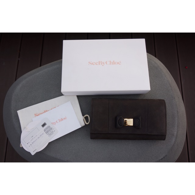 (Used) กระเป๋าตังค์ใบยาว Chloe (ของแท้)