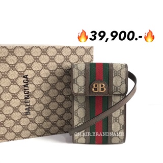 New balenciaga x gucci hacker phone bag