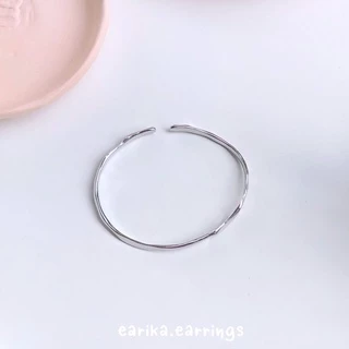 earika.earrings - silver rough bangle กำไลข้อมือเงินปรับขนาดได้ เหมาะสำหรับคนแพ้ง่าย