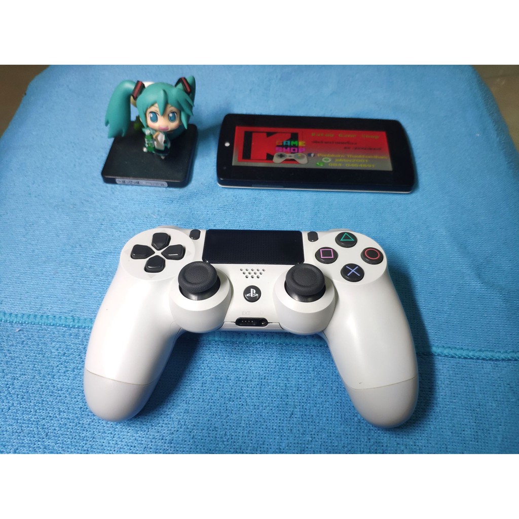 Joy Controller PS4 สีขาว Gen2 มือสอง(USED) จอยสำหรับเครื่อง Playstation 4
