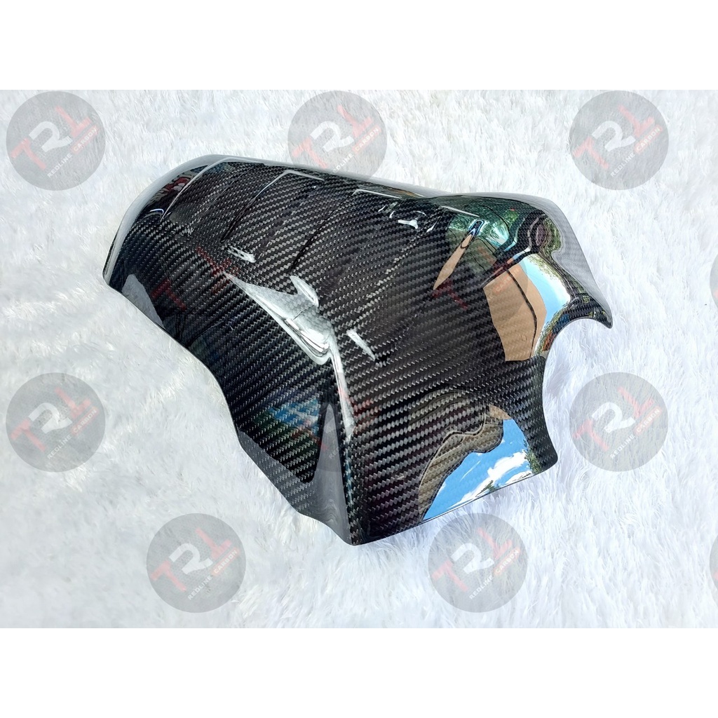 MT10 Carbon  tank  cover  protector