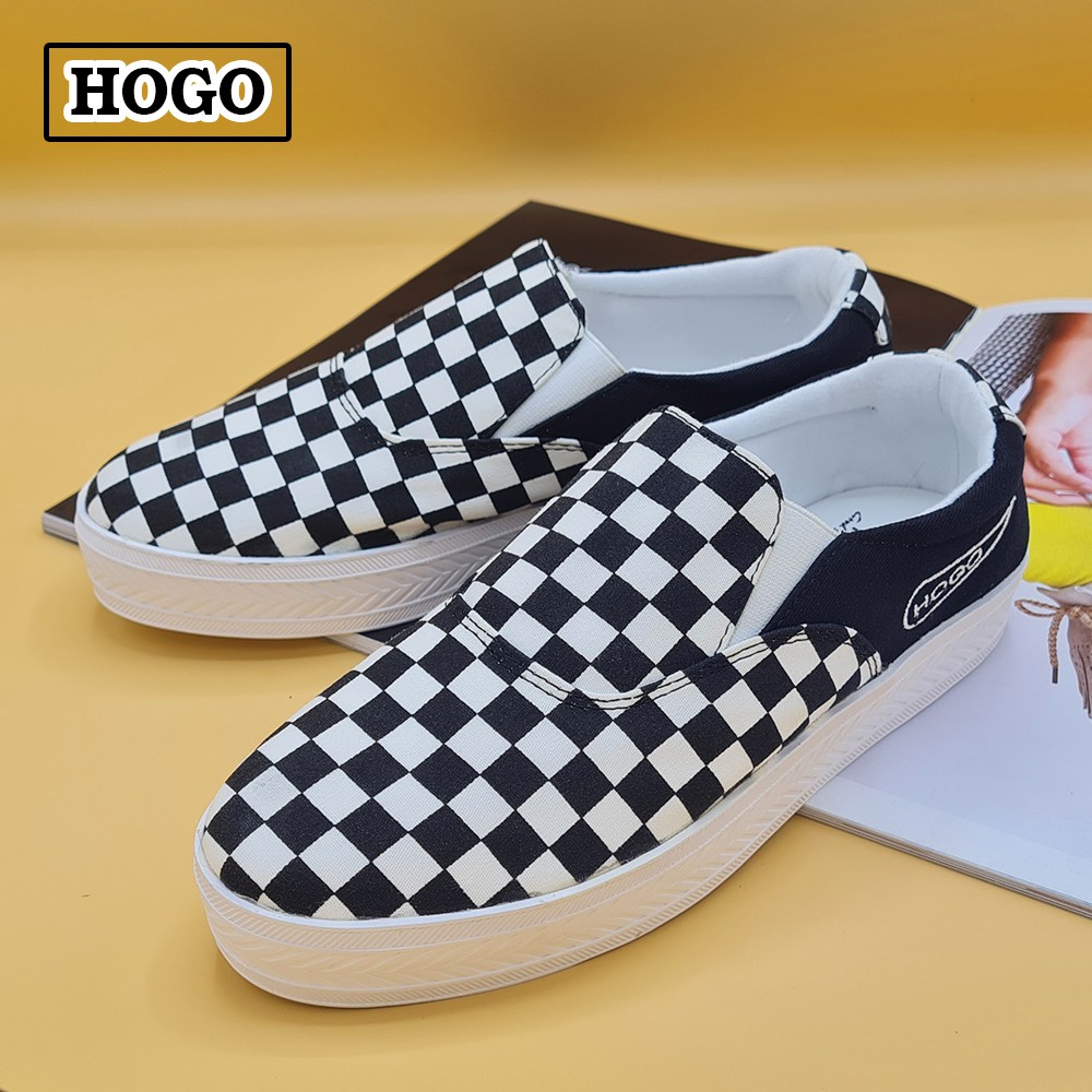 Hogo รองเท้าสลิปออน แบบสวม สวมใส่สบาย ไม่ต้องผูกเชือก รองเท้าผ้าใบผู้หญิง สลิปออน