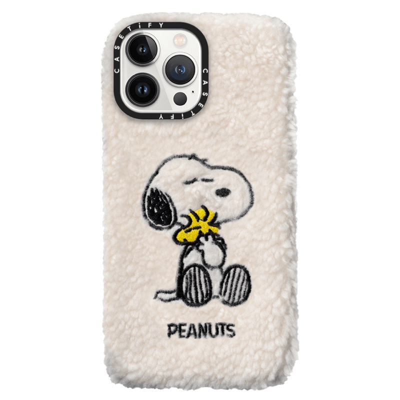 (พร้อมส่ง)13Pro/13ProMax Casetify Snoopy Plush Case