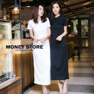 พร้อมส่ง
Money Store
Detail : Maxi Dress สีดำ/ขาว