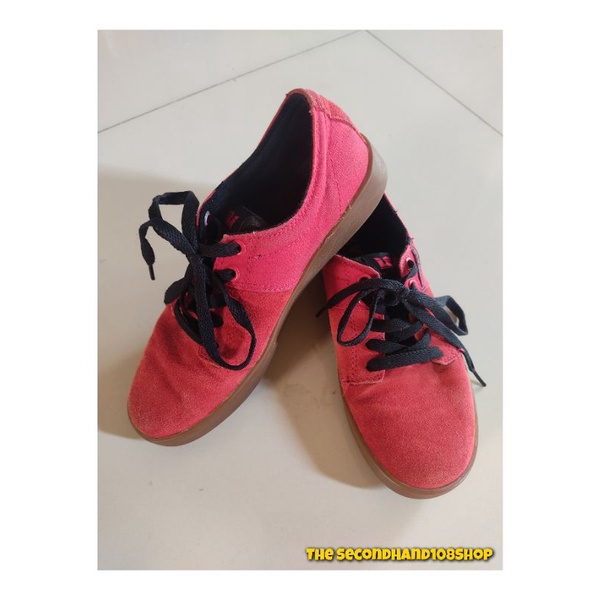 รองเท้า SUPRA STACKS IIRed- Gum, Size 38 or 5.5 US (*มือสอง*)