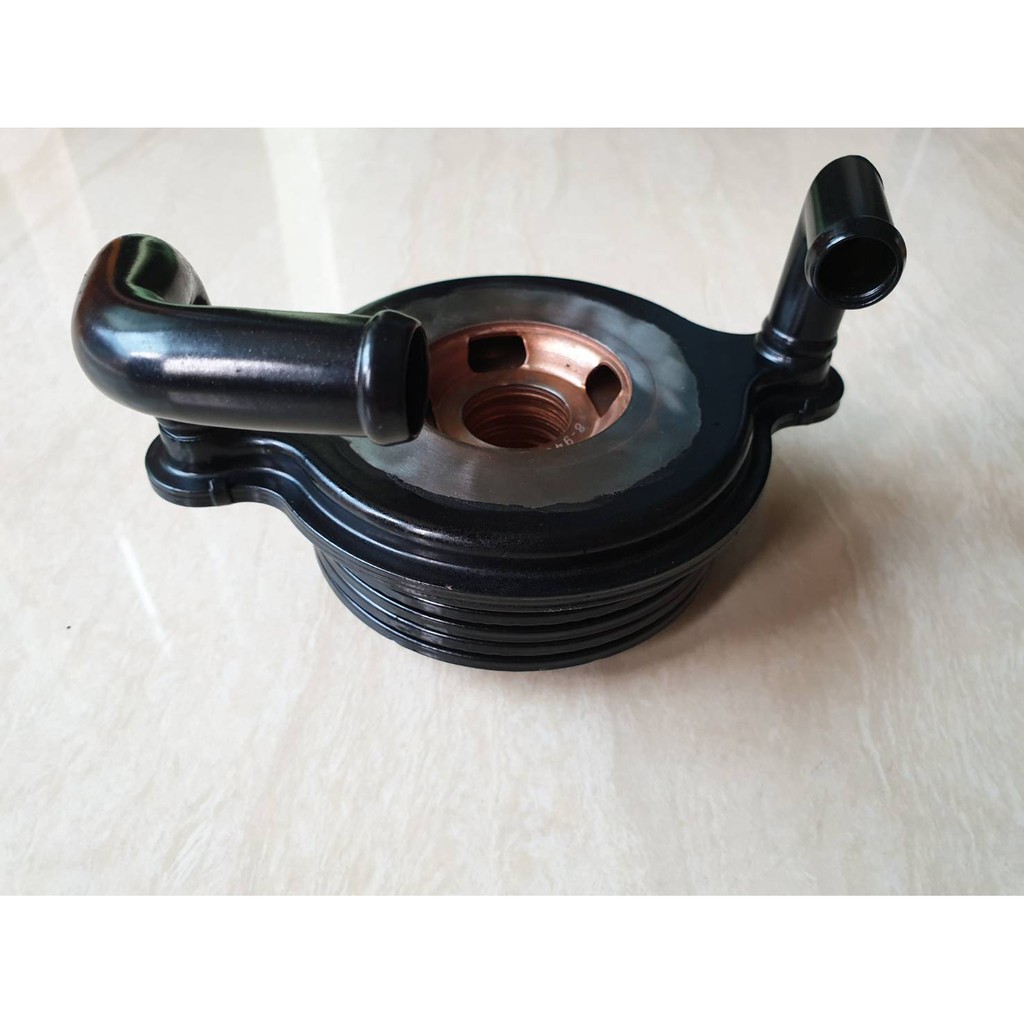 ออยคูลเลอร์ ISUZU TFRปี89,90,4JA1  222-0  ไต้หวัน ราคาลูกละ 1280 บาท