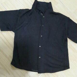 เสื้อเชิ้ตผ้านิ่มยืดได้นิดหนอ่ย