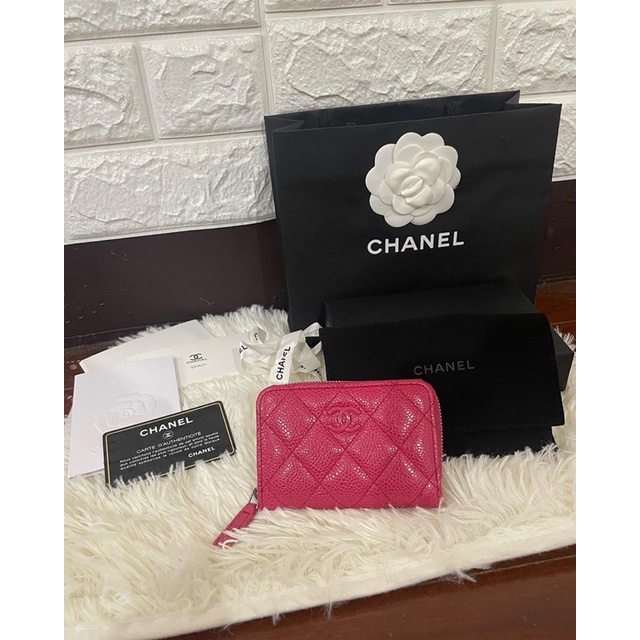 Used chanel zippy coin pink holo29