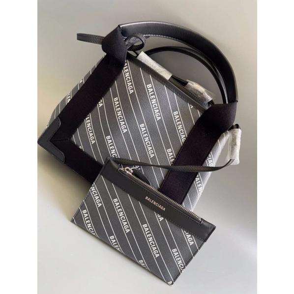 ของแท้ 💯 ส่งฟรี ❗ Balenciaga Cabas XS logo print Tote Bag