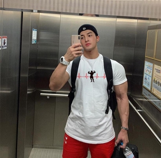 Brand Cotton Summer Mens Fashion Extend Hip Hop Trend Print Tops Bodybuilding Muscle Gyms Clothing Fitness Short Sleeve T-shirt