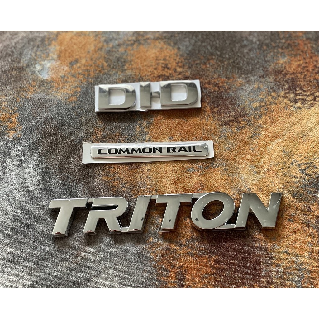 EMBLEM LOGO MITSUBISHI TRITON DID COMMON RAIL 4X4 4WD PICKUP