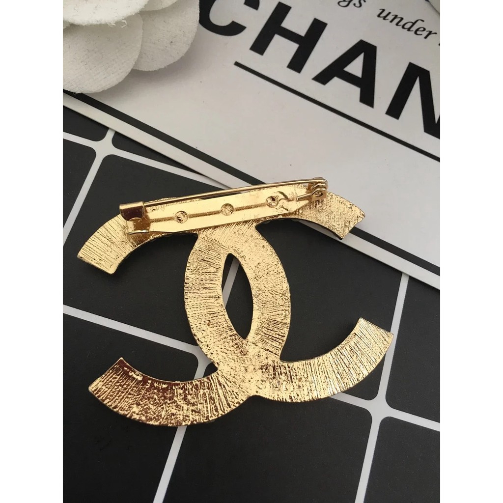 เข็มกลัดติดเสื้อ ราคาถูกปลีกส่ง New Double Row Pearl Cc Accessories High-grade Brooch - รูปที่ 3