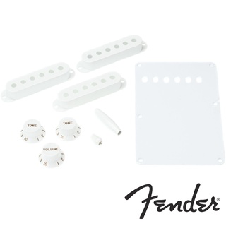 Fender® Strat Accessory Kit แผ่นปิดหลังกีตาร์ไฟฟ้า ทรง Start + ปุ่มหมุน + ฝาครอบ + หัวสวิทช์ + หัวคันโยก