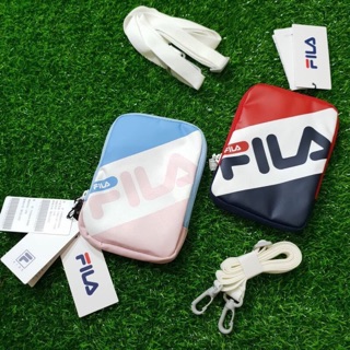 กระเป๋าสะพายข้าง Fila ของแท้