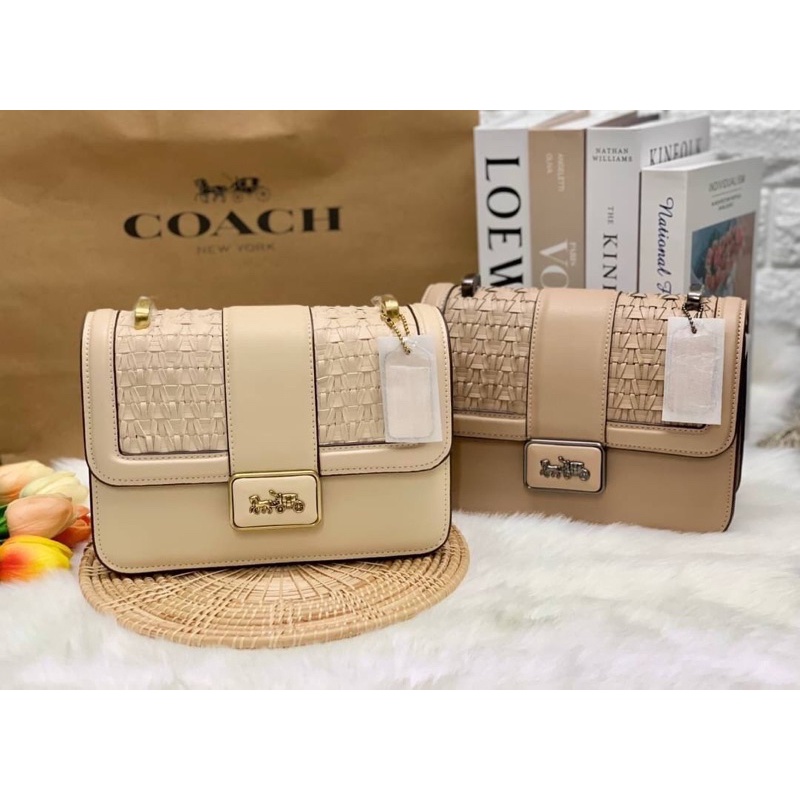 กระเป๋าสะพายข้าง coach alie shoulder bag with weaving สินค้า coach outlet