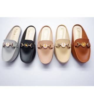 Size 36-45 รองเท้าคัทชู เปิดส้น แบบดอกเดซี่ หนังนิ่ม Lily Shoes