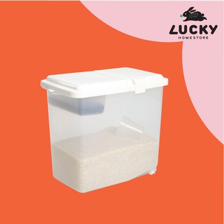 LUCKY HOME ถังข้าวสารมีล้อพร้อมที่ตวง D-5716 (10 kg) ขนาด (กว้างxยาวxสูง): 21.7 x 36.9 x 31.5 cm