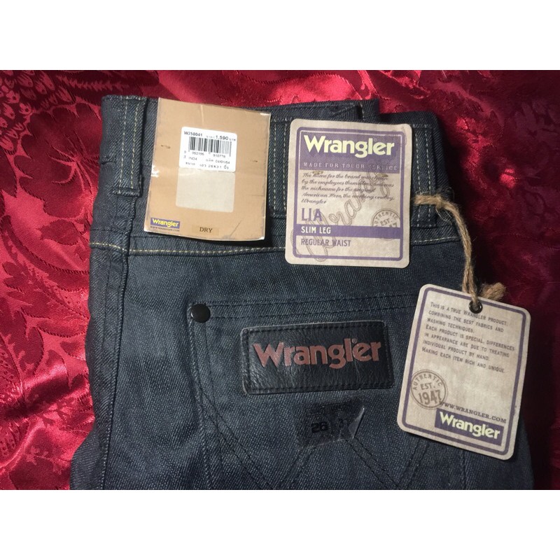 กางเกงยีนส์ wrangler