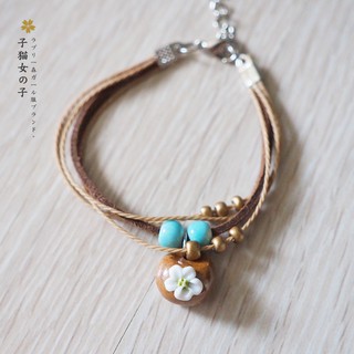 { พร้อมส่ง } สร้อยข้อมือลูกปัด แต่งจี้เซรามิก