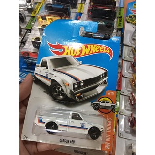 รถ hot wheels datsun 620