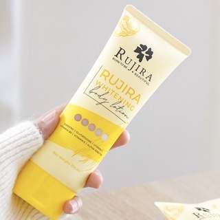 Rujira whitening Body lotion 100ml.รุจิรา โลชั่น