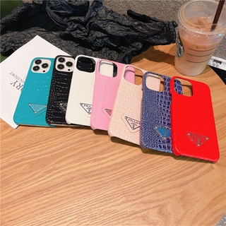 เคสมือถือ ลายหนังจระเข้ แฟชั่น สําหรับ Samsung S22Ultra S21Ultra S20Ultra S21FE S20FE Note20 Note20Ultra Note5 Note8 Note9 Note10 Note10Plus A01 A02 A12 A32 A42 A52 A72 M01 M01C