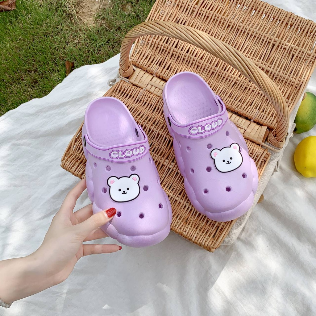 รองเท้าแตะหัวโตแฟชั่น ลายCLOUD พร้อมตัวติดน้องหมีสุดน่ารัก ใส่ได้ 2 แบบ มี 4 สี 888