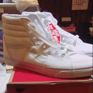 Vans SK8-Hi สีขาวล้วน