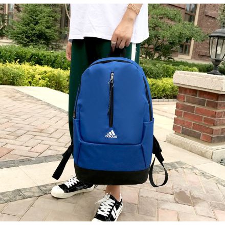 Adidas กระเป๋าเป้สะพายหลัง (6061)