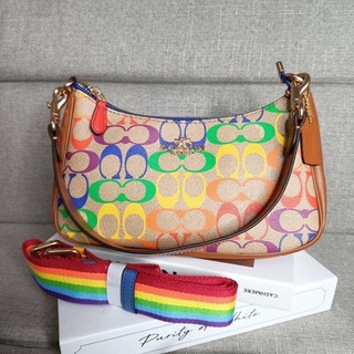 กระเป๋าสะพายข้าง coach(ca176) สีรุ้ง พร้อมส่ง