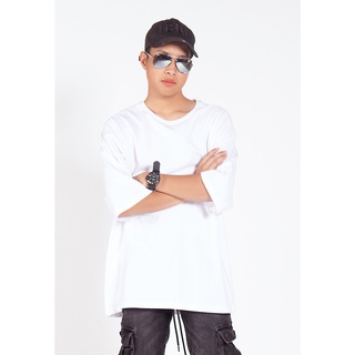 เสื้อยืด Monochrome Oversized (ขาว)