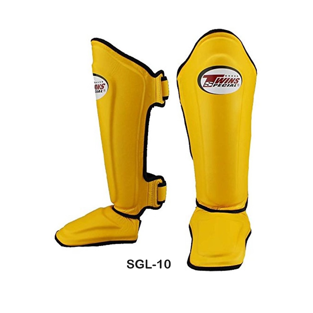 สนับแข้ง ทวินส์ ขนาด S สีเหลือง สำหรับการซ้อมมวย Twins Special  Guards SGL10 Yellow  Small  Protector for Training