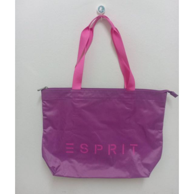 กระเป๋า ESPRIT สีม่วงอมชูสดใส